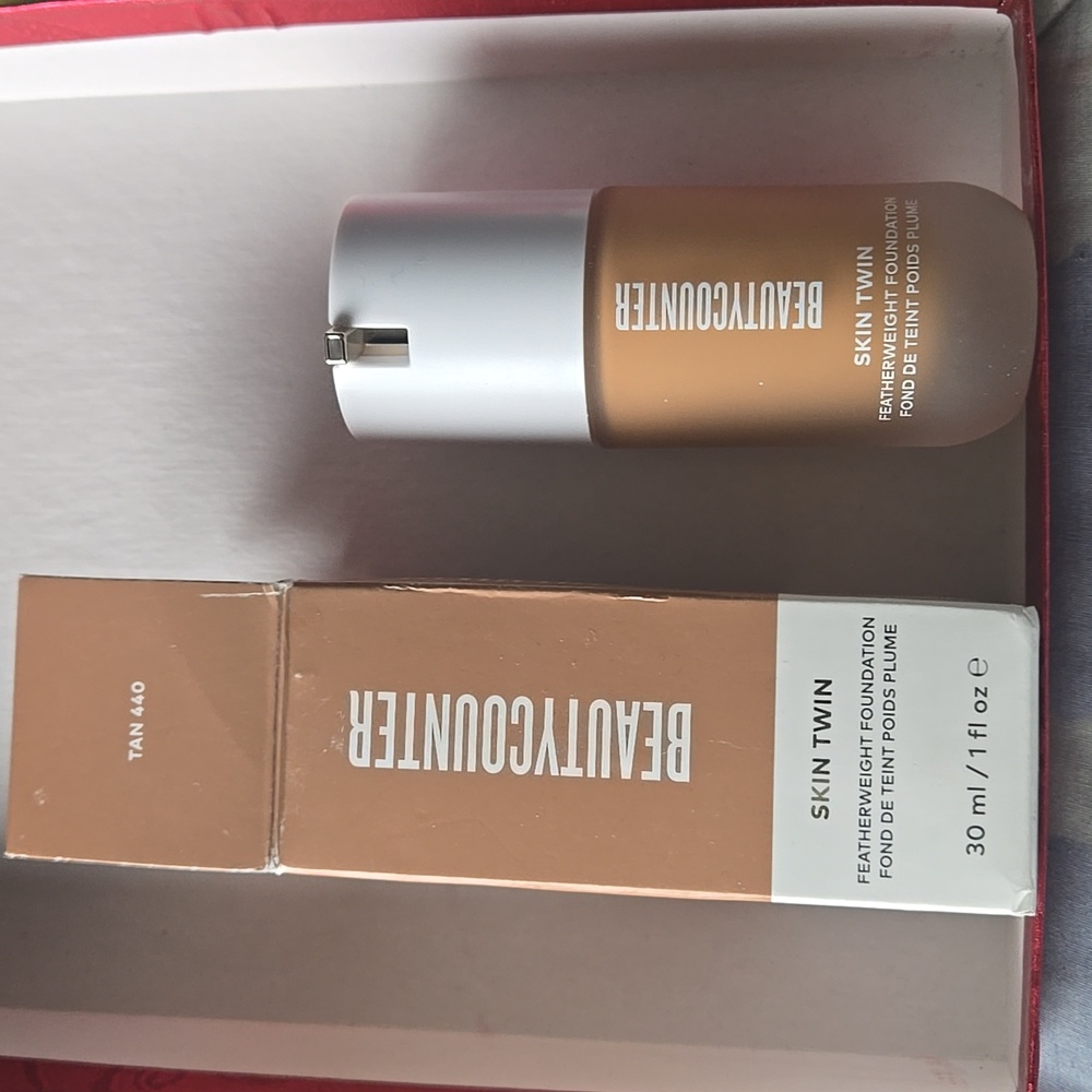 Beautycounter Skin Twin Tan 440